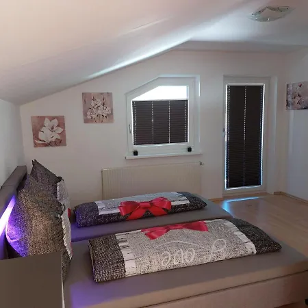 Lieblingsplatzl Apartment *